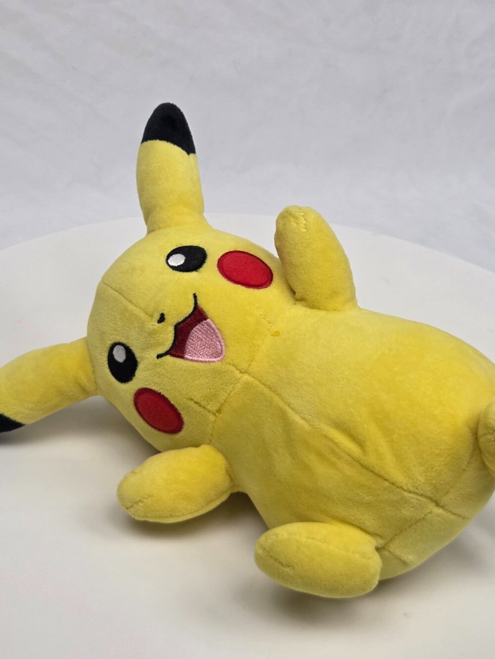 Pokemon Jumping Pikachu 9" Plush Stuffed Toy